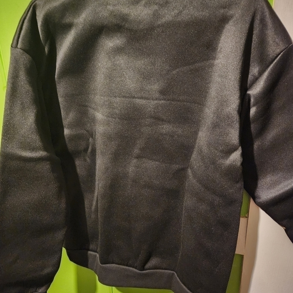 Nwot womens buffalo sweatshirt - Picture 5 of 6